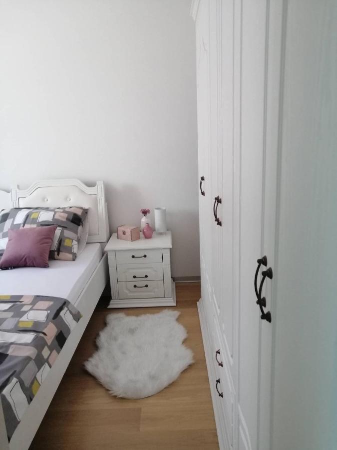Apartman Natali*** Leilighet Varaždin Eksteriør bilde